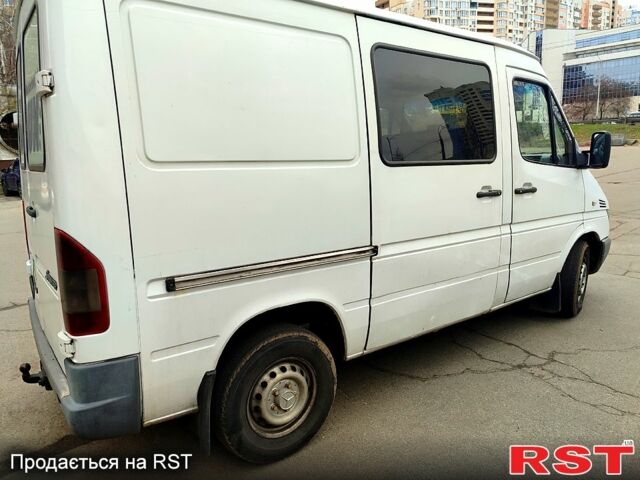 Мерседес Sprinter, об'ємом двигуна 22 л та пробігом 600 тис. км за 5700 $, фото 3 на Automoto.ua