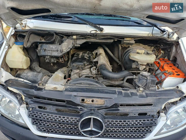 Мерседес Sprinter, об'ємом двигуна 0 л та пробігом 823 тис. км за 6500 $, фото 4 на Automoto.ua