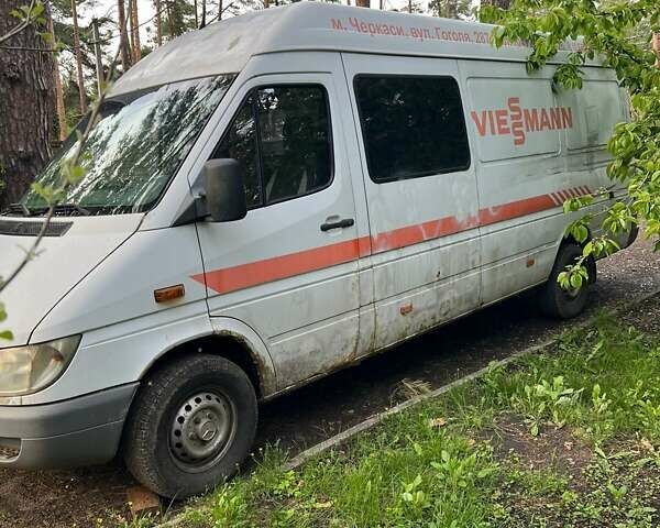 Мерседес Sprinter, об'ємом двигуна 0 л та пробігом 650 тис. км за 6900 $, фото 6 на Automoto.ua