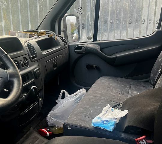 Мерседес Sprinter 2005 у Кривому Розі на Automoto.ua Мерседес Sprinter, об'ємом двигуна 2.2 л та пробігом 258 тис. км за 5650 $, фото 3 на Automoto.ua