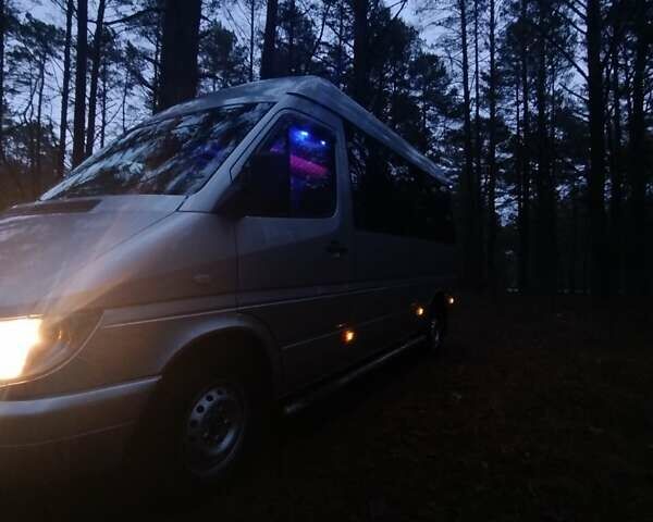 Мерседес Sprinter, объемом двигателя 0 л и пробегом 140 тыс. км за 9500 $, фото 3 на Automoto.ua