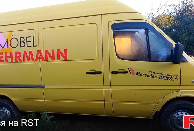 Мерседес Sprinter, объемом двигателя 22 л и пробегом 230 тыс. км за 11200 $, фото 4 на Automoto.ua