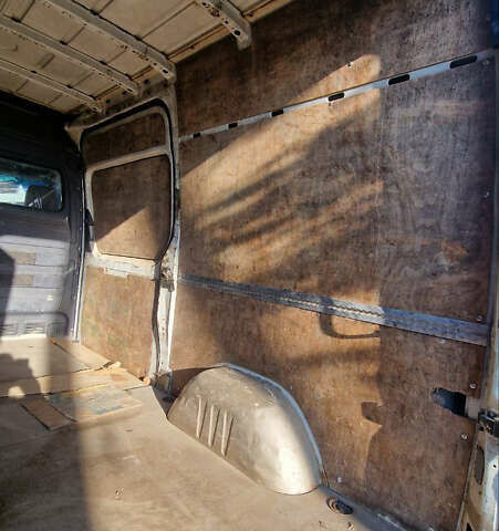 Мерседес Sprinter, об'ємом двигуна 2.2 л та пробігом 550 тис. км за 8300 $, фото 3 на Automoto.ua