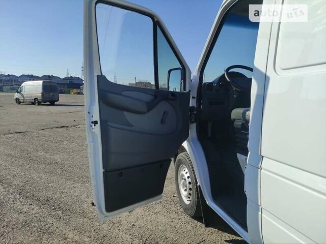 Мерседес Sprinter, объемом двигателя 0 л и пробегом 297 тыс. км за 15800 $, фото 15 на Automoto.ua