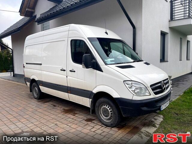 Мерседес Sprinter, об'ємом двигуна 2.1 л та пробігом 265 тис. км за 11400 $, фото 2 на Automoto.ua