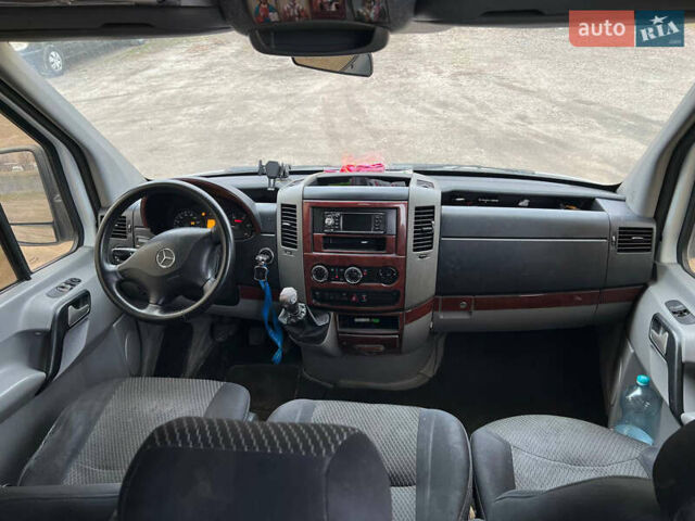 Мерседес Sprinter, об'ємом двигуна 0 л та пробігом 340 тис. км за 9500 $, фото 6 на Automoto.ua