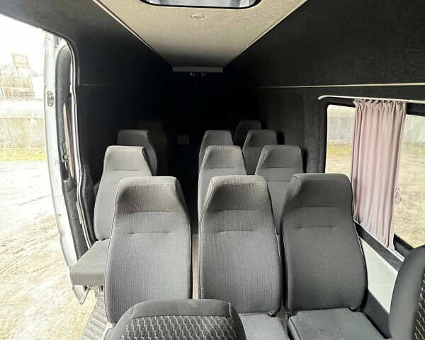 Мерседес Sprinter, об'ємом двигуна 0 л та пробігом 340 тис. км за 9500 $, фото 8 на Automoto.ua