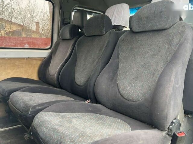 Мерседес Sprinter, объемом двигателя 2.2 л и пробегом 561 тыс. км за 9500 $, фото 16 на Automoto.ua