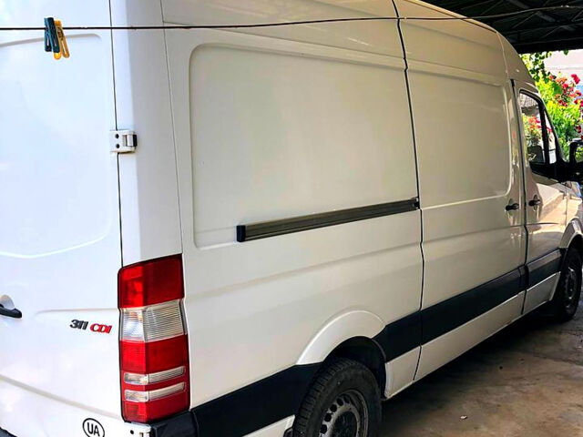 Мерседес Sprinter, об'ємом двигуна 2.2 л та пробігом 328 тис. км за 12340 $, фото 3 на Automoto.ua