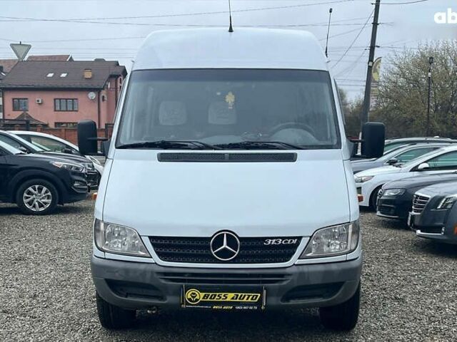 Мерседес Sprinter, объемом двигателя 2.2 л и пробегом 561 тыс. км за 9500 $, фото 1 на Automoto.ua