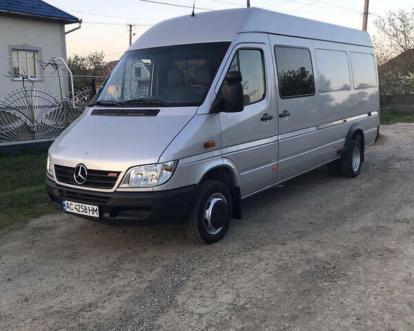 Мерседес Sprinter, об'ємом двигуна 2.69 л та пробігом 286 тис. км за 20800 $, фото 3 на Automoto.ua