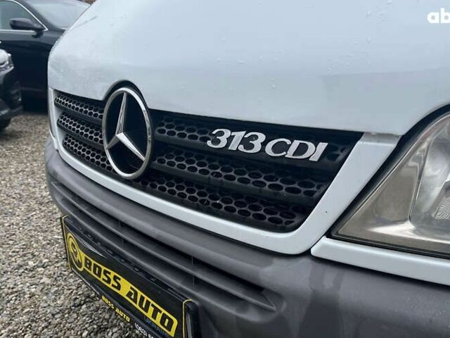 Мерседес Sprinter, объемом двигателя 2.2 л и пробегом 561 тыс. км за 9500 $, фото 5 на Automoto.ua