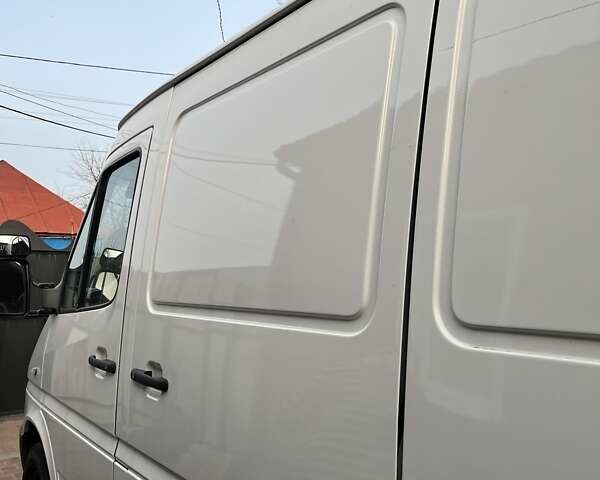 Мерседес Sprinter, объемом двигателя 0 л и пробегом 529 тыс. км за 7500 $, фото 7 на Automoto.ua