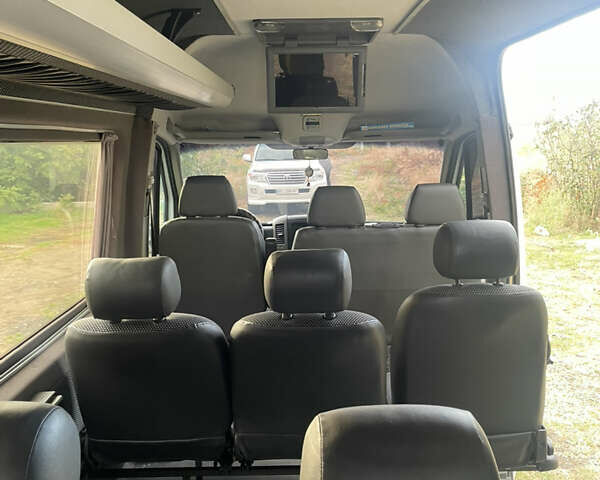 Мерседес Sprinter, объемом двигателя 0 л и пробегом 170 тыс. км за 18500 $, фото 12 на Automoto.ua