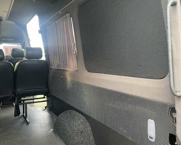 Мерседес Sprinter, объемом двигателя 0 л и пробегом 170 тыс. км за 18500 $, фото 13 на Automoto.ua