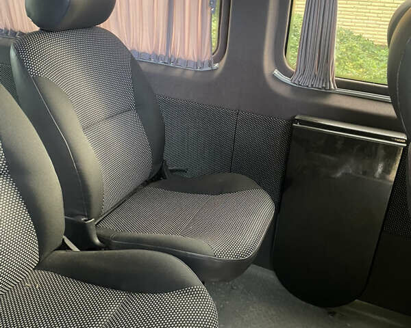 Мерседес Sprinter, объемом двигателя 0 л и пробегом 170 тыс. км за 18500 $, фото 8 на Automoto.ua
