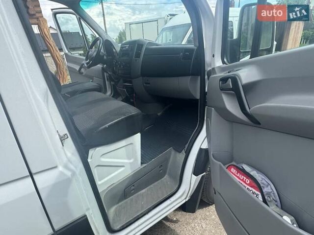 Мерседес Sprinter, объемом двигателя 0 л и пробегом 400 тыс. км за 19500 $, фото 13 на Automoto.ua