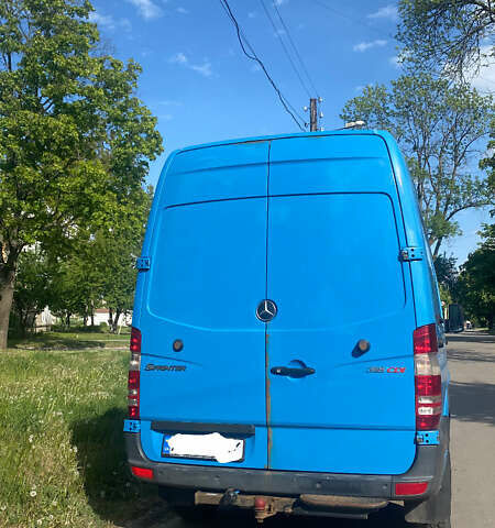 Мерседес Sprinter, объемом двигателя 3 л и пробегом 465 тыс. км за 11000 $, фото 4 на Automoto.ua