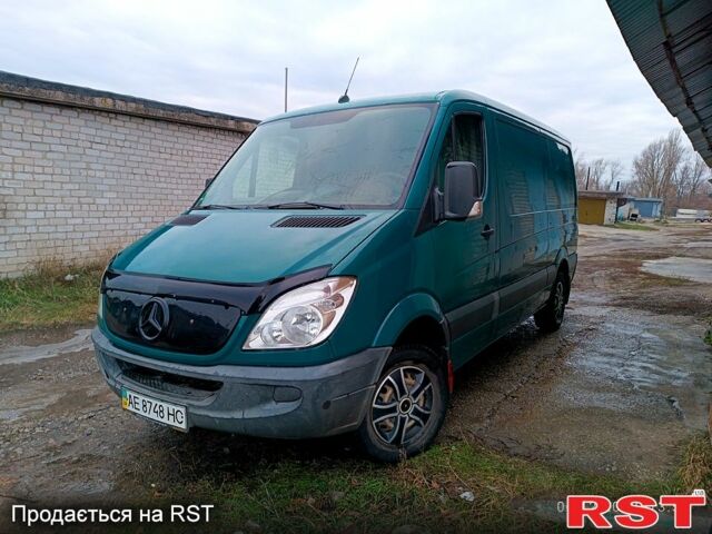 Мерседес Sprinter, объемом двигателя 3 л и пробегом 522 тыс. км за 10500 $, фото 5 на Automoto.ua