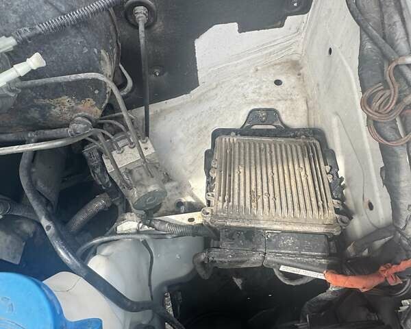 Мерседес Sprinter, объемом двигателя 0 л и пробегом 400 тыс. км за 19500 $, фото 4 на Automoto.ua