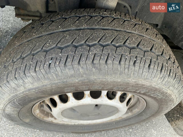 Мерседес Sprinter, объемом двигателя 2.2 л и пробегом 360 тыс. км за 9999 $, фото 17 на Automoto.ua