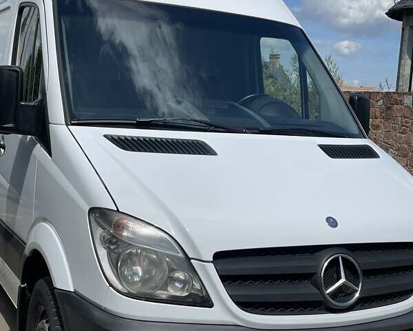 Мерседес Sprinter, об'ємом двигуна 2.14 л та пробігом 259 тис. км за 17900 $, фото 2 на Automoto.ua