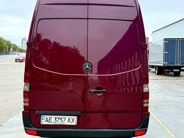 Мерседес Sprinter, объемом двигателя 2.2 л и пробегом 390 тыс. км за 12900 $, фото 2 на Automoto.ua
