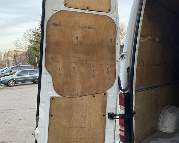 Мерседес Sprinter, объемом двигателя 0 л и пробегом 500 тыс. км за 13000 $, фото 13 на Automoto.ua