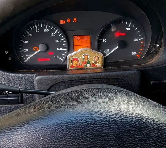 Мерседес Sprinter, об'ємом двигуна 2.2 л та пробігом 468 тис. км за 13000 $, фото 3 на Automoto.ua