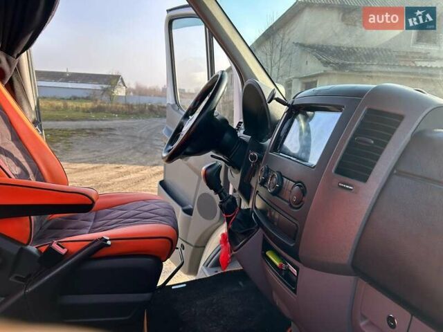 Мерседес Sprinter, объемом двигателя 3 л и пробегом 465 тыс. км за 22700 $, фото 1 на Automoto.ua