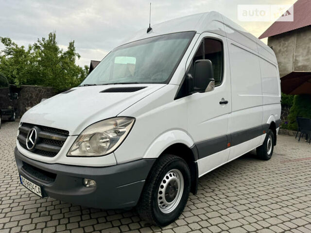 Мерседес Sprinter, объемом двигателя 2.14 л и пробегом 289 тыс. км за 11500 $, фото 1 на Automoto.ua