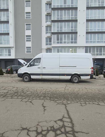 Мерседес Sprinter, объемом двигателя 2.1 л и пробегом 510 тыс. км за 8300 $, фото 11 на Automoto.ua