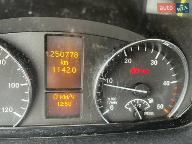 Мерседес Sprinter, объемом двигателя 2.2 л и пробегом 250 тыс. км за 23800 $, фото 10 на Automoto.ua