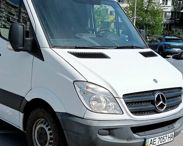 Мерседес Sprinter, объемом двигателя 2.14 л и пробегом 358 тыс. км за 15500 $, фото 49 на Automoto.ua