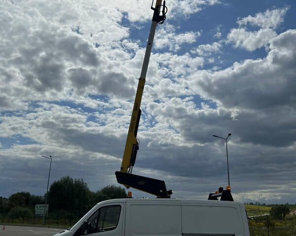 Мерседес Sprinter, объемом двигателя 2.2 л и пробегом 250 тыс. км за 23800 $, фото 18 на Automoto.ua