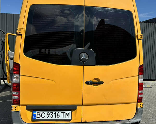 Мерседес Sprinter, объемом двигателя 0 л и пробегом 490 тыс. км за 10500 $, фото 2 на Automoto.ua