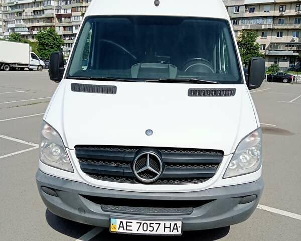 Мерседес Sprinter, объемом двигателя 2.14 л и пробегом 358 тыс. км за 15500 $, фото 13 на Automoto.ua