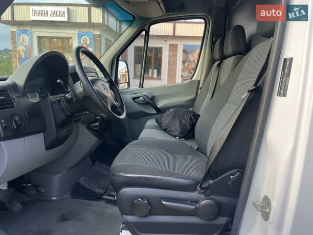 Мерседес Sprinter, объемом двигателя 2.1 л и пробегом 277 тыс. км за 21500 $, фото 6 на Automoto.ua