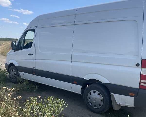 Мерседес Sprinter, объемом двигателя 2.1 л и пробегом 301 тыс. км за 14500 $, фото 4 на Automoto.ua