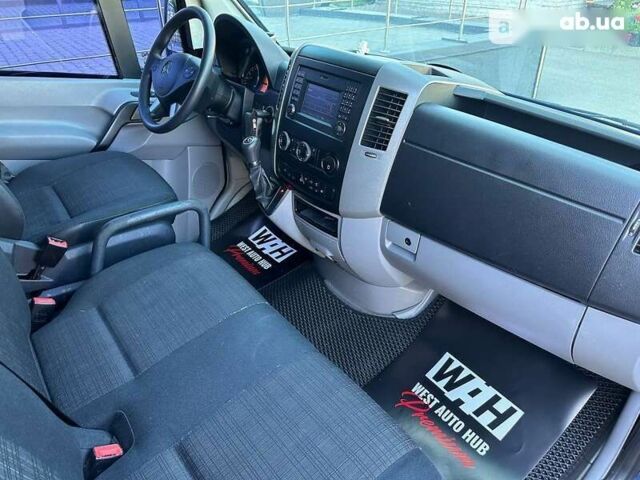 Мерседес Sprinter, объемом двигателя 3 л и пробегом 40 тыс. км за 49000 $, фото 19 на Automoto.ua