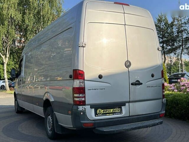 Мерседес Sprinter, объемом двигателя 2.1 л и пробегом 468 тыс. км за 14290 $, фото 4 на Automoto.ua