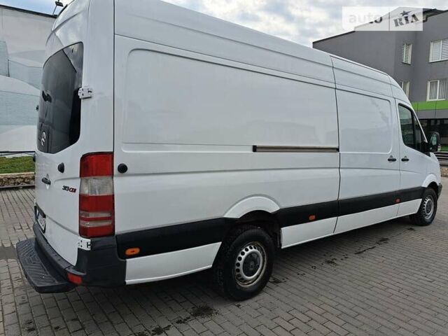 Мерседес Sprinter, объемом двигателя 2.14 л и пробегом 376 тыс. км за 13700 $, фото 6 на Automoto.ua