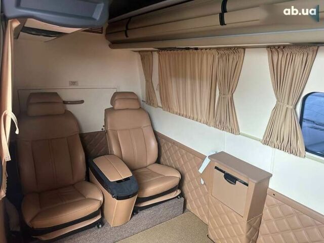 Мерседес Sprinter, объемом двигателя 3 л и пробегом 40 тыс. км за 49000 $, фото 2 на Automoto.ua