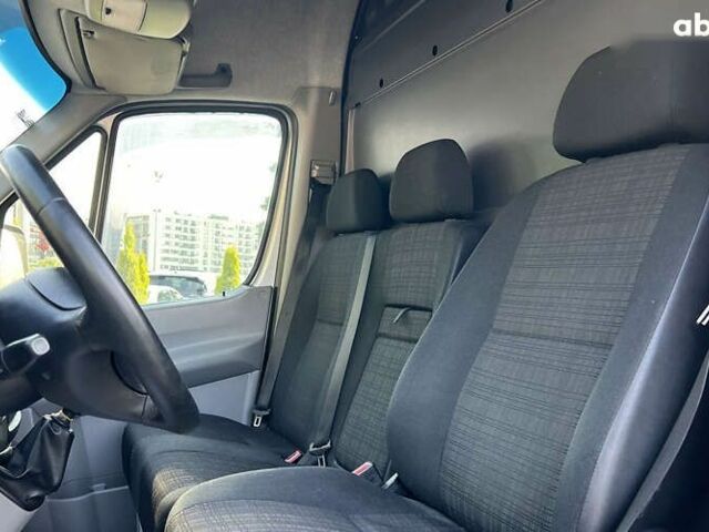 Мерседес Sprinter, объемом двигателя 2.1 л и пробегом 468 тыс. км за 14290 $, фото 12 на Automoto.ua