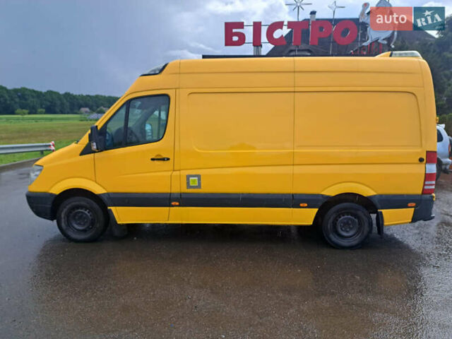 Мерседес Sprinter, объемом двигателя 2.2 л и пробегом 252 тыс. км за 10500 $, фото 4 на Automoto.ua