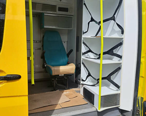 Мерседес Sprinter, объемом двигателя 2.2 л и пробегом 252 тыс. км за 10500 $, фото 11 на Automoto.ua