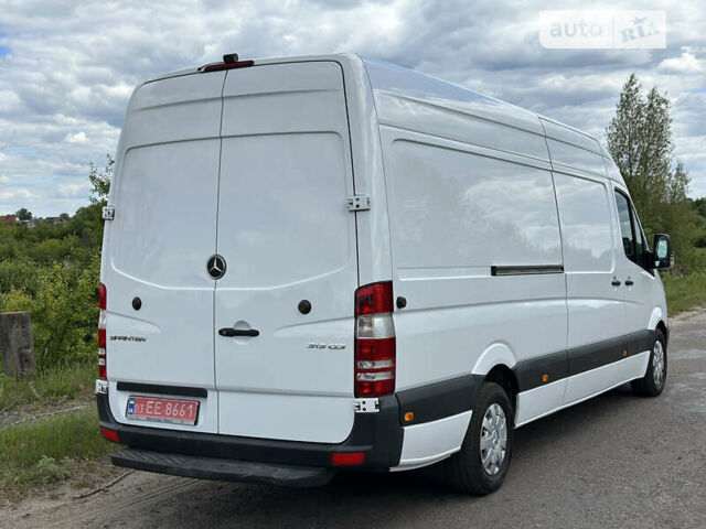 Мерседес Sprinter, объемом двигателя 2.2 л и пробегом 370 тыс. км за 14900 $, фото 16 на Automoto.ua