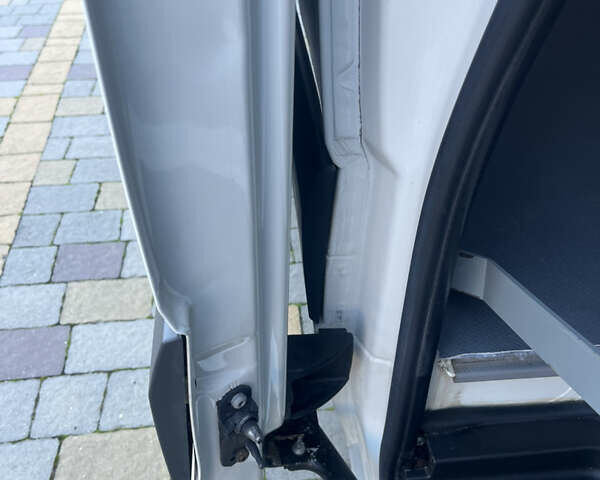 Мерседес Sprinter, об'ємом двигуна 0 л та пробігом 263 тис. км за 16900 $, фото 32 на Automoto.ua