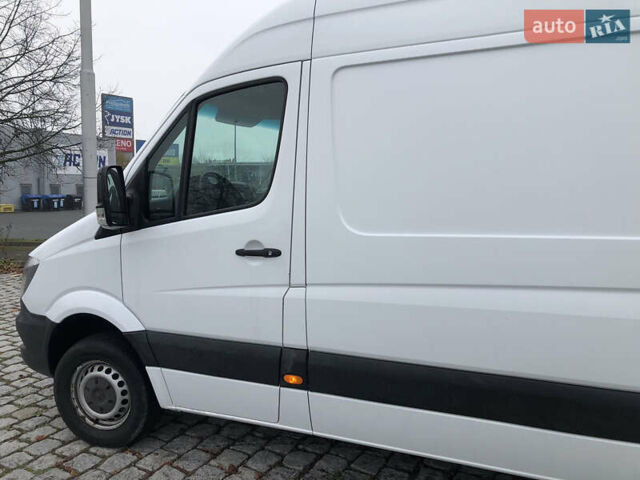 Мерседес Sprinter, объемом двигателя 0 л и пробегом 423 тыс. км за 12100 $, фото 10 на Automoto.ua