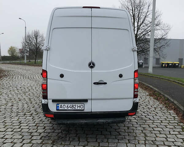 Мерседес Sprinter, объемом двигателя 0 л и пробегом 423 тыс. км за 12100 $, фото 12 на Automoto.ua